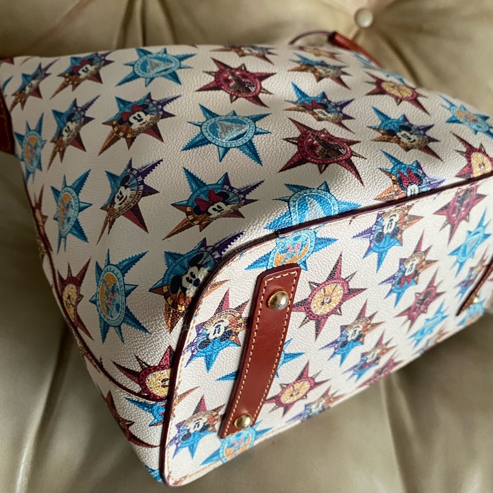 SALE! Dooney & Bourke Disney Parks Mickey Mouse Large Shoulder Bag - Picture 8 of 15
